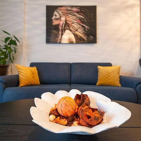 Modern, Bright And Cozy Apartment Podgorica Ngoại thất bức ảnh